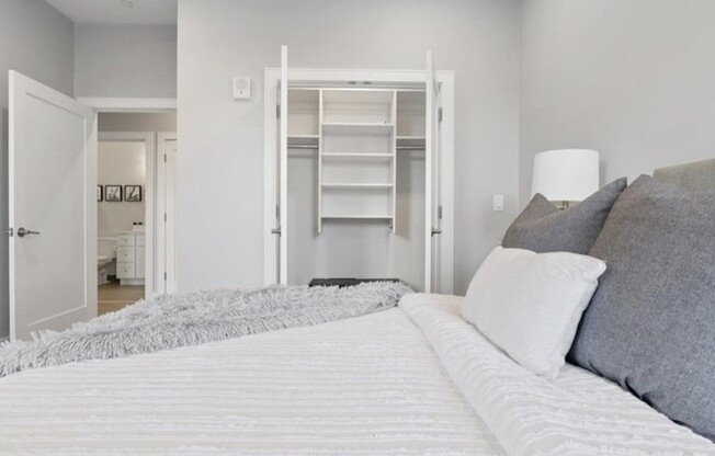 2 beds, 2 baths, 1,209 sqft, $4,570, Unit 501