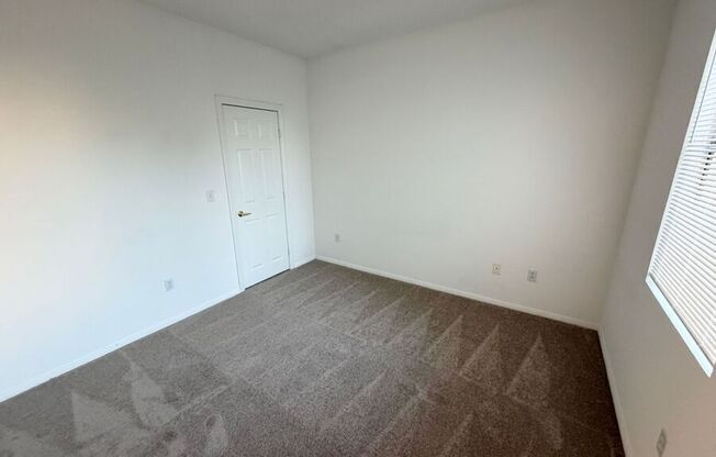 6955 North DURANGO Drive