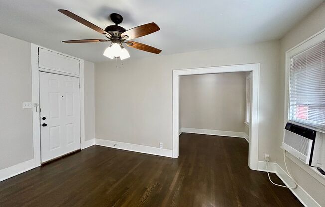 1 bed, 1 bath, $1,095, Unit B2618