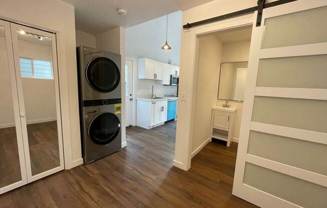 Campbell Street, 1231