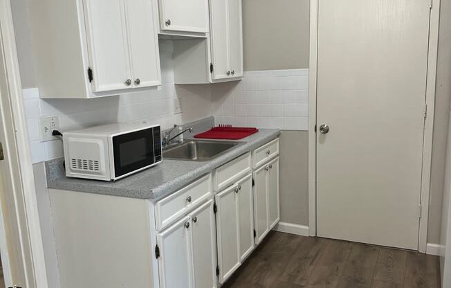 Kitchen at Shiloh Commons Apartments