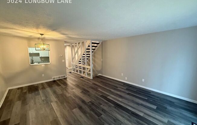 5624 LONGBOW LN