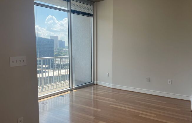 1 bed, 1 bath, $1,995