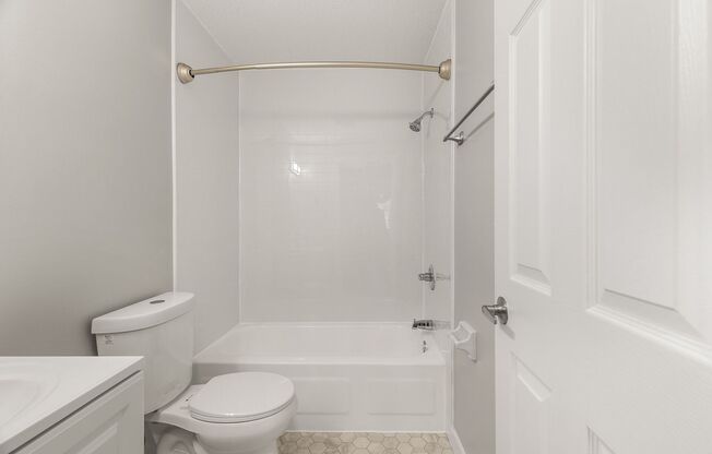 1 bed, 1 bath, 720 sqft, $1,345, Unit 103