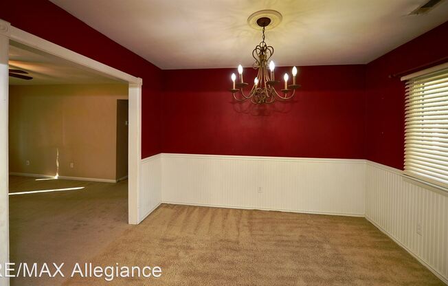 928 GOSSMAN DRIVE