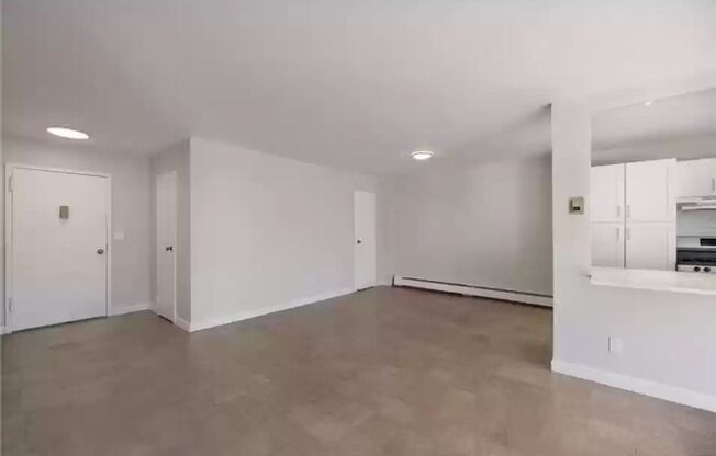 1 bed, 2 baths, $2,550, Unit # 3D