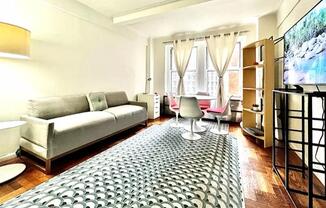 Studio, 1 bath, $2,850, Unit 5M