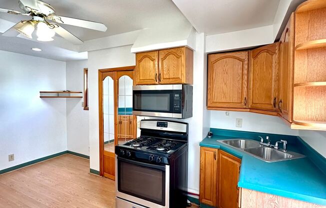 Updated 1 Bed, 1 Bath First Floor Unit in South Side - Private Entrance, Laundry in Basement - Available July 1!