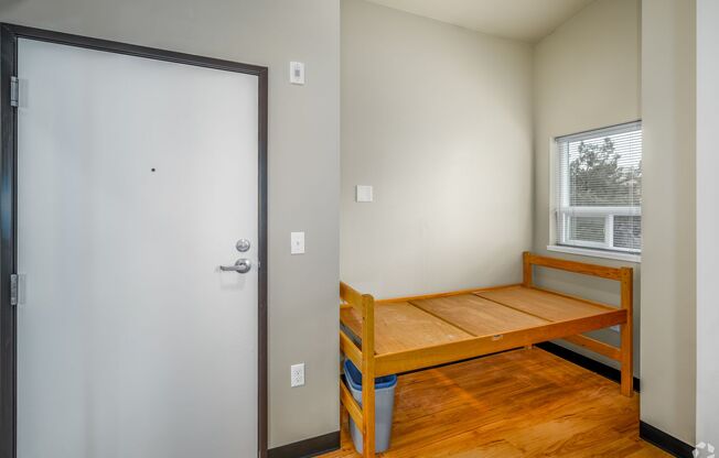 Studio, 1 bath, 180 sqft, $1,199, Unit Unit 501