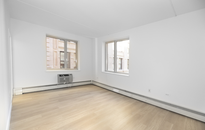 2 beds, 2 baths, $8,900, Unit 6L