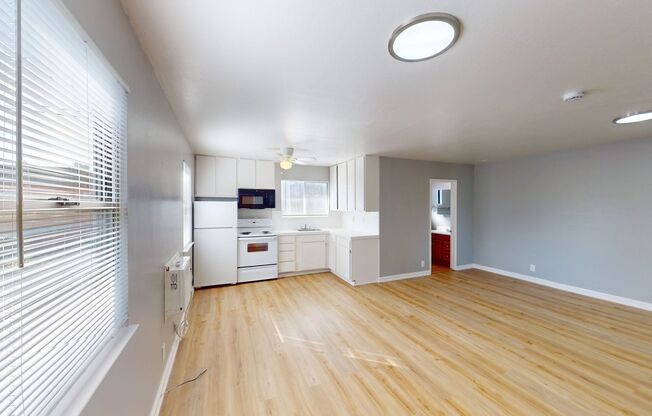 Studio, 1 bath, 420 sqft, $1,795, Unit 623-11