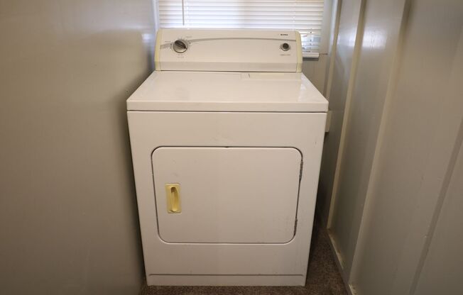 3 beds, 2 baths, $1,650