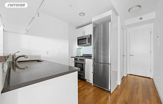 107 E 31 ST