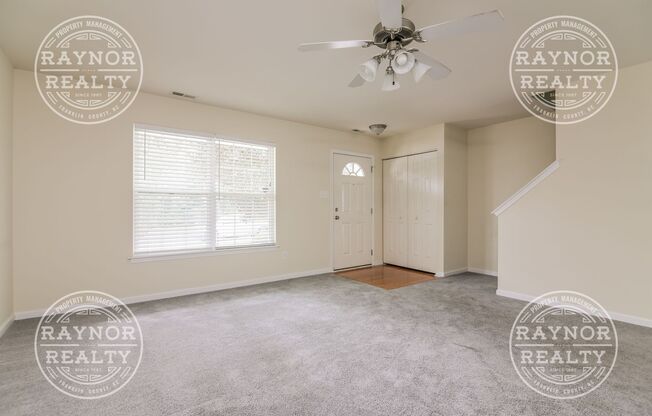 Raleigh Townhouse with Washer and Dryer