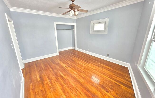 Beautiful Studio, 1 & 2 Bedroom Units near Lakewood. ONE MONTH RENT FREE !