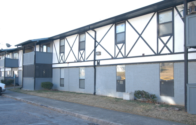 Completely Renovated 2 Bedroom / 2 Bathroom Apartment!