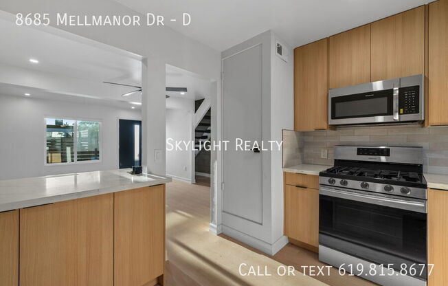 8685 MELLMANOR DR