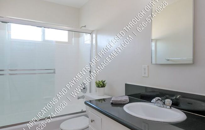 2 beds, 1 bath, 961 sqft, $2,150, Unit 39
