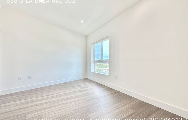 838 S BREA AVE 502