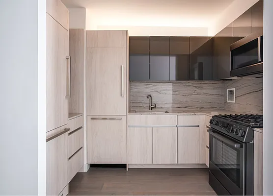 Studio, 1 bath, $4,795, Unit 49C