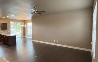 3 beds, 2.5 baths, $1,950