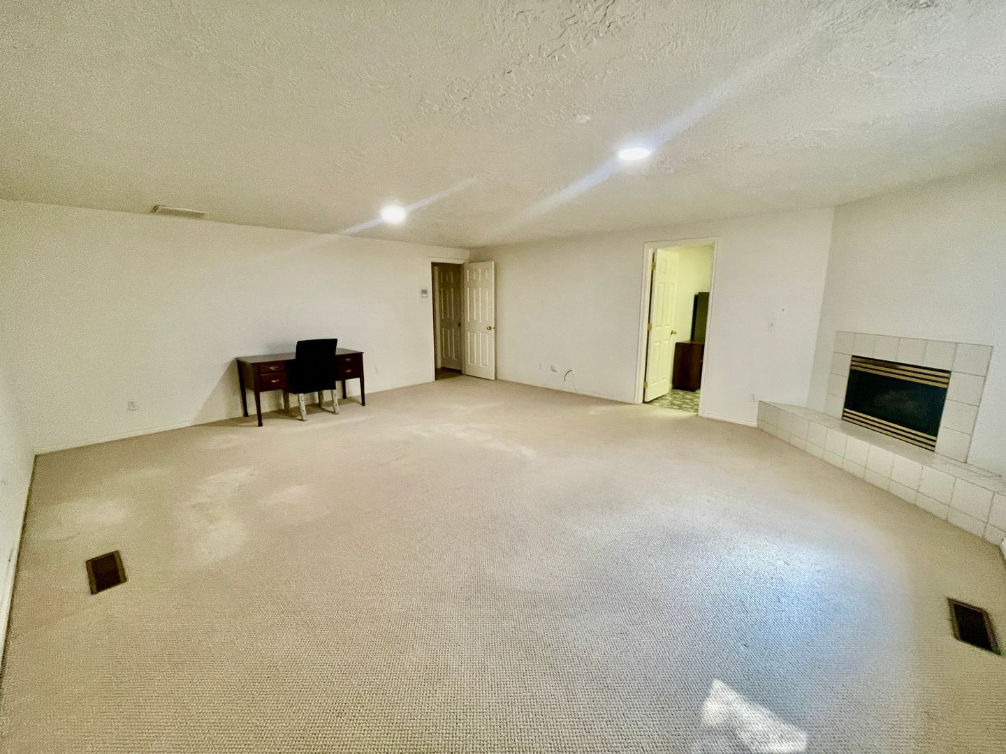 2-BR Bloomington Basement Apartment