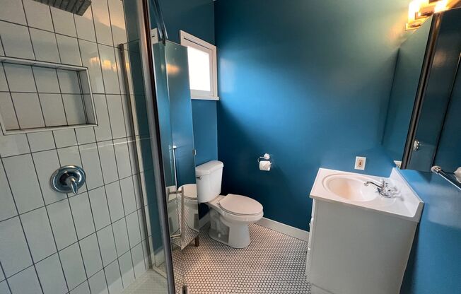 Studio, 1 bath, $1,995