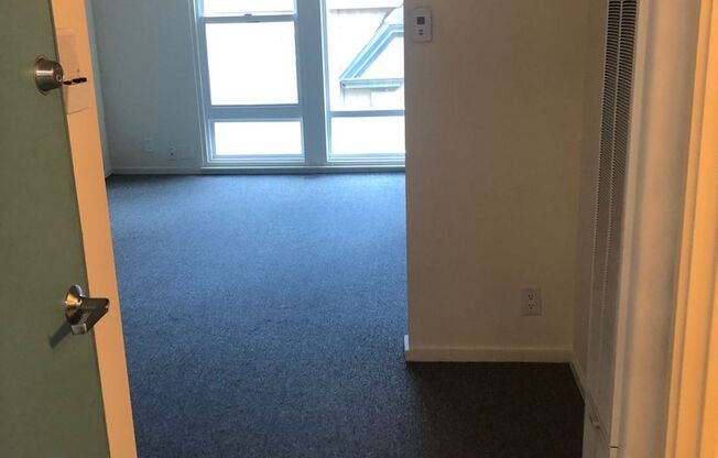 Studio, 1 bath, 378 sqft, $2,295, Unit 36