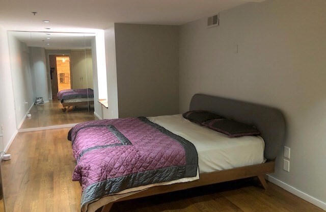 3 beds, 2.5 baths, 1,905 sqft, $6,200, Unit 20