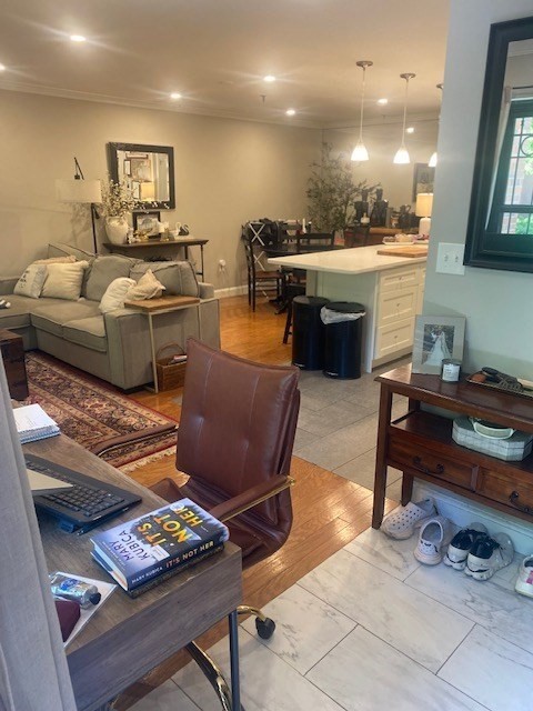 1 bed, 1 bath, 800 sqft, $3,950, Unit 1F