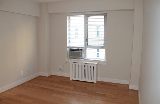1 bed, 1 bath, 701 sqft, $2,695, Unit 318
