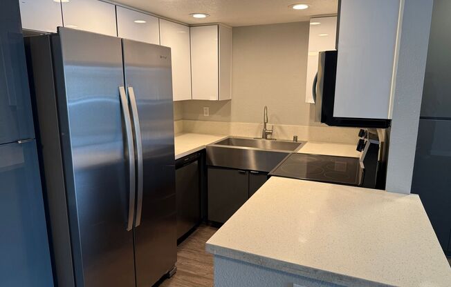 2 beds, 2 baths, 910 sqft, $2,695, Unit 8H