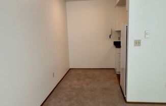 1 bed, 1 bath, 575 sqft, $1,395, Unit 104