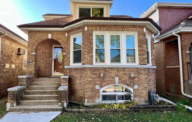 Charming, Classic 4 Bed / 3 Bath Bungalow In Elmwood Park! Available NOW! 2 Car Garage INCLUDED In Rent!