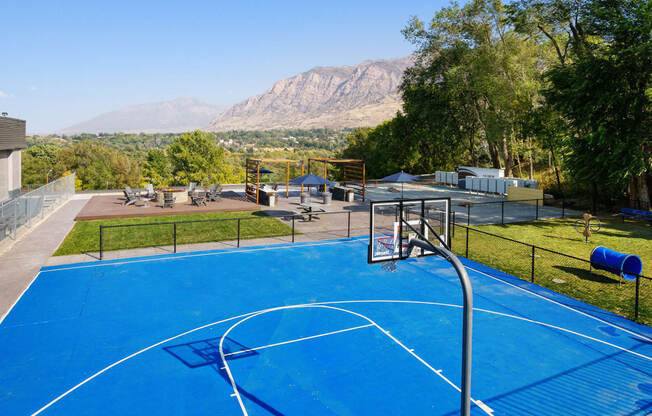 Basketball Court at Cliffs at Canyon Ridge, Utah, 84401