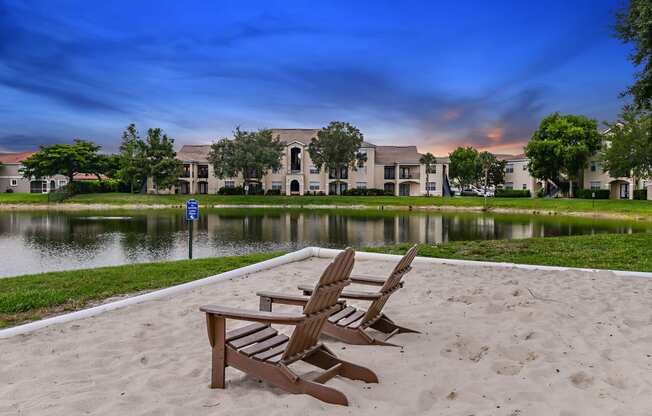 Apartments with water views  | Cypress Legends