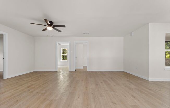 Lease Opportunity in Arlington!