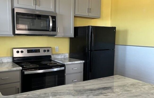 1 bed, 1 bath, $1,400