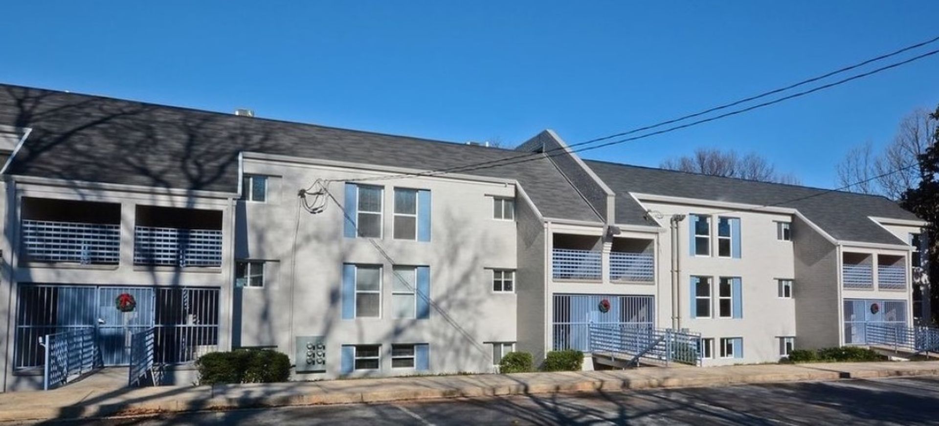 FREE MOVE IN SPEICAL - Classic 2 Bedroom Apartment Downtown Atlanta Old Fourth Ward