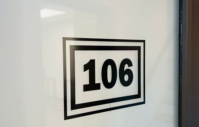 3 beds, 2 baths, 2,686 sqft, $2,650, Unit Unit 106