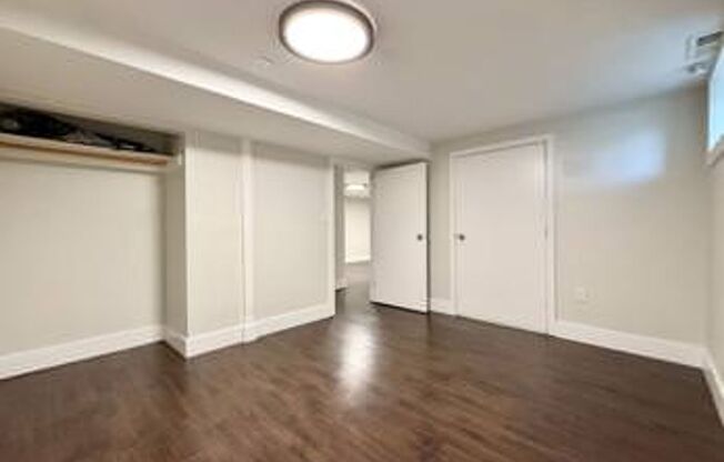 Spacious Basement Apartment in SLC!