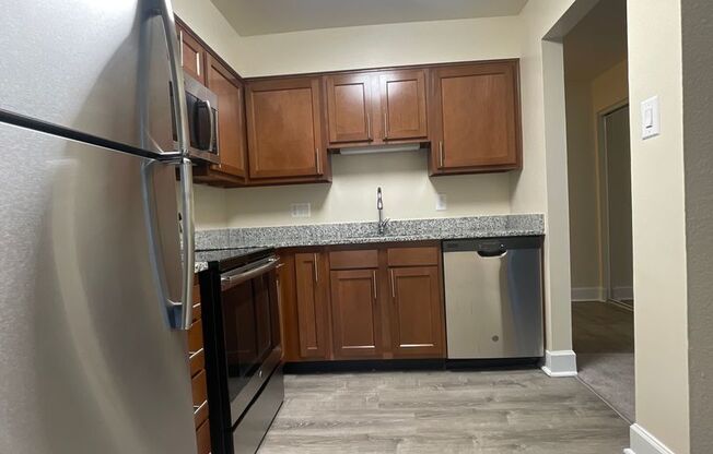 1 bed, 1 bath, 745 sqft, $1,750, Unit 14235 #304