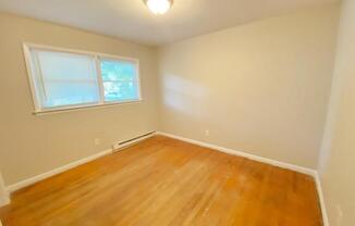 815 Dana Place - C