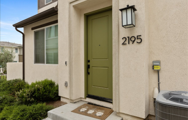2195 BLUESTONE CIR