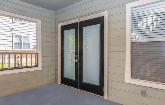 2 beds, 1 bath, 719 sqft, $1,399
