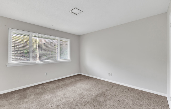 2 Bedroom Walking Distance to NCSU!