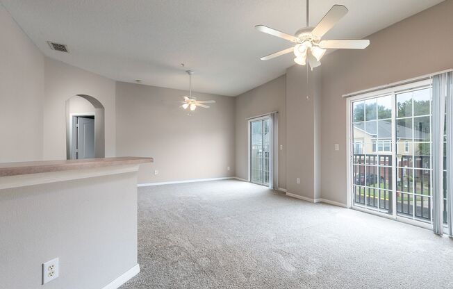 2 beds, 2 baths, $1,800