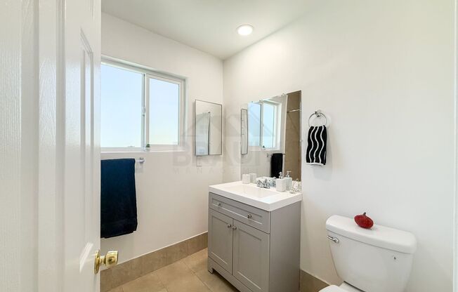 2 beds, 2 baths, 1,450 sqft, $2,595, Unit 206