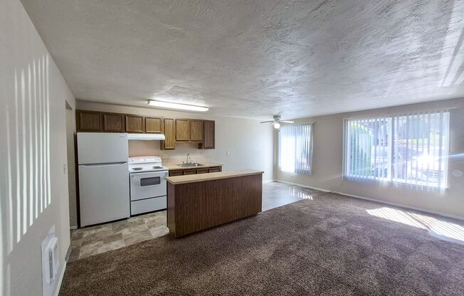 1 bed, 1 bath, 640 sqft, $1,050, Unit 47