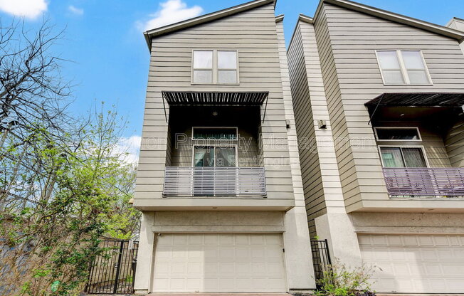 2004 BLODGETT ST